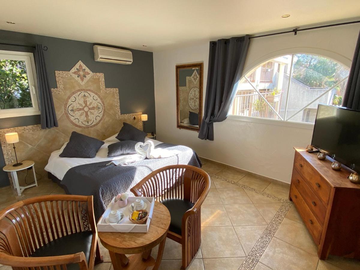 Logis Hotel Les II Mas - Perpignan Sud Cabestany ภายนอก รูปภาพ
